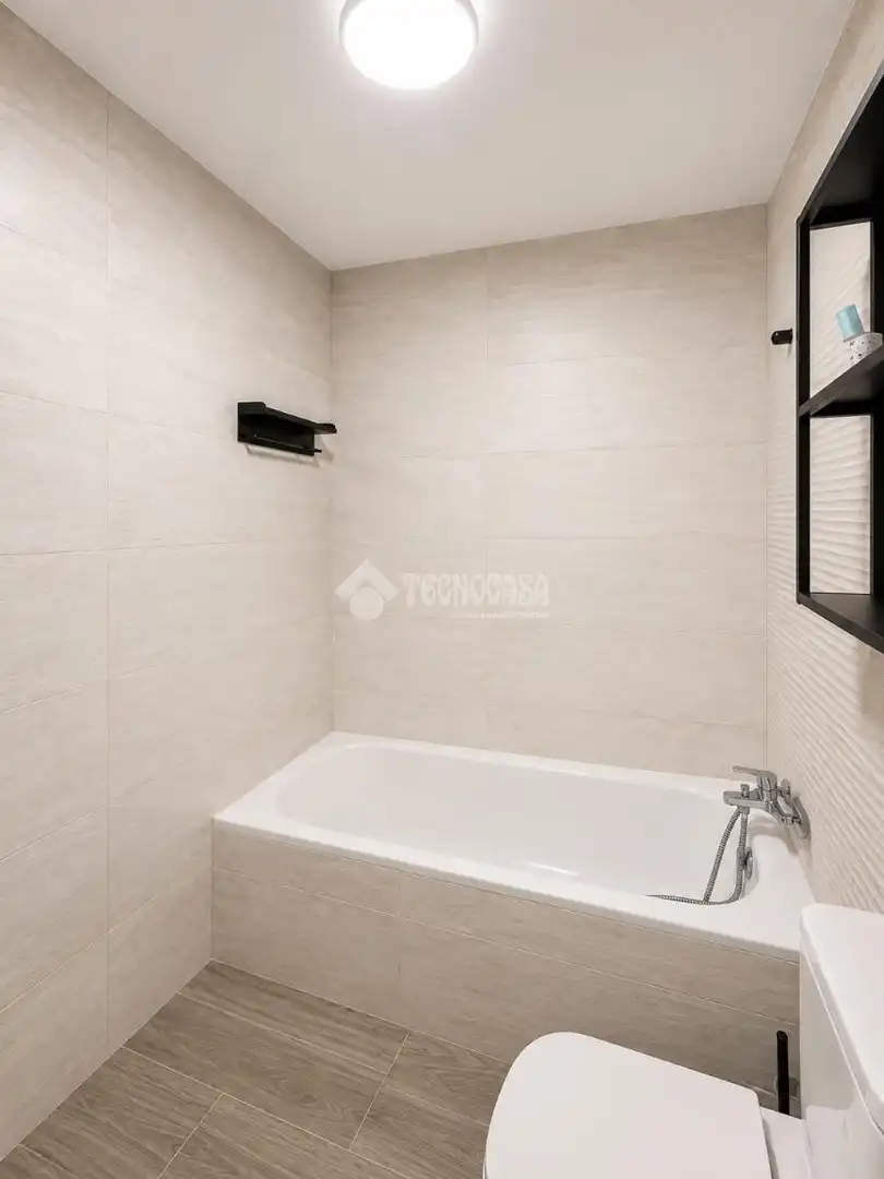 Baño de Piso en venta en Illescas con Aire acondicionado, Calefacción y Trastero