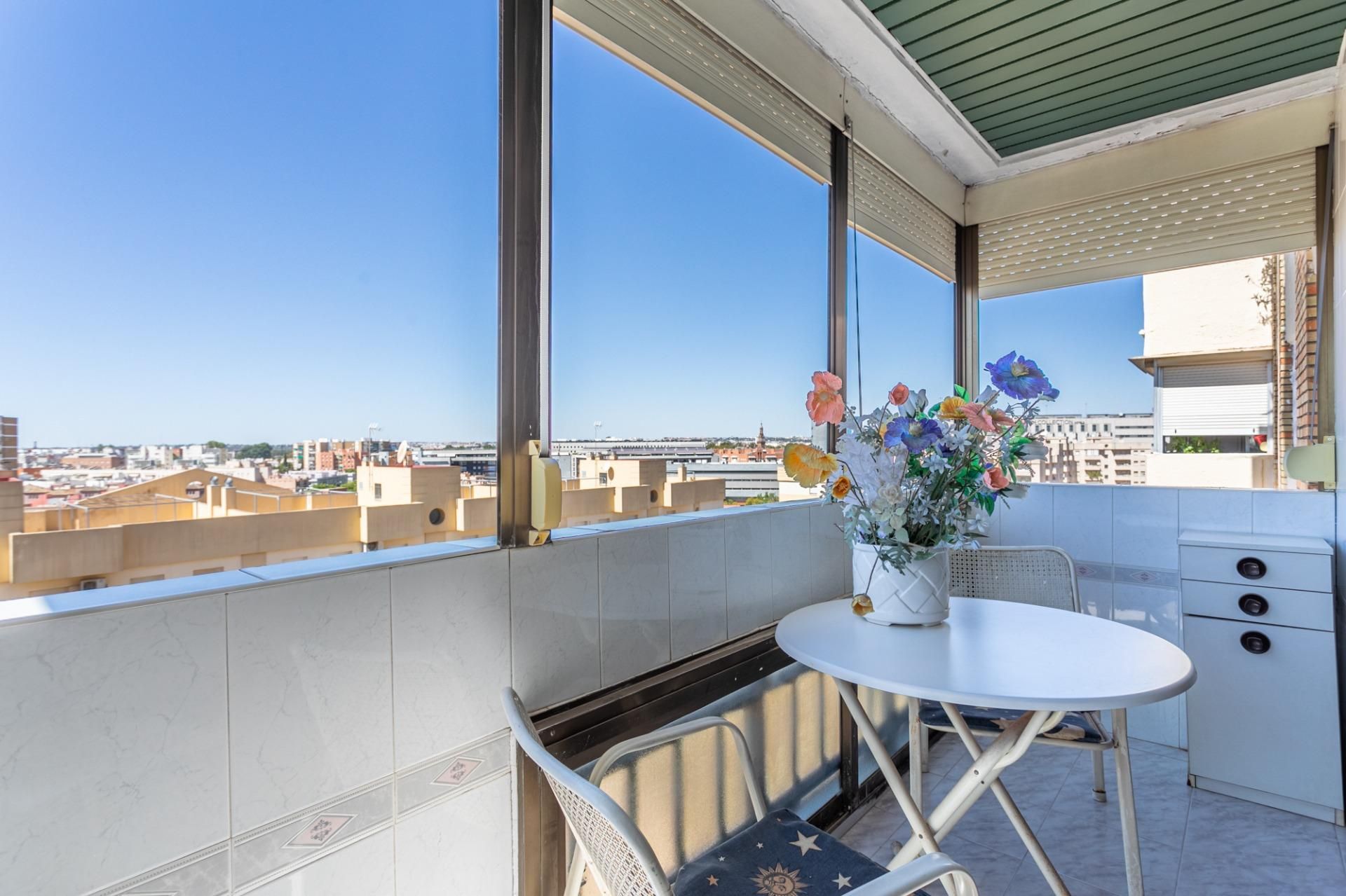 Terraza de Piso en venta en  Sevilla Capital con Aire acondicionado, Terraza y Balcón