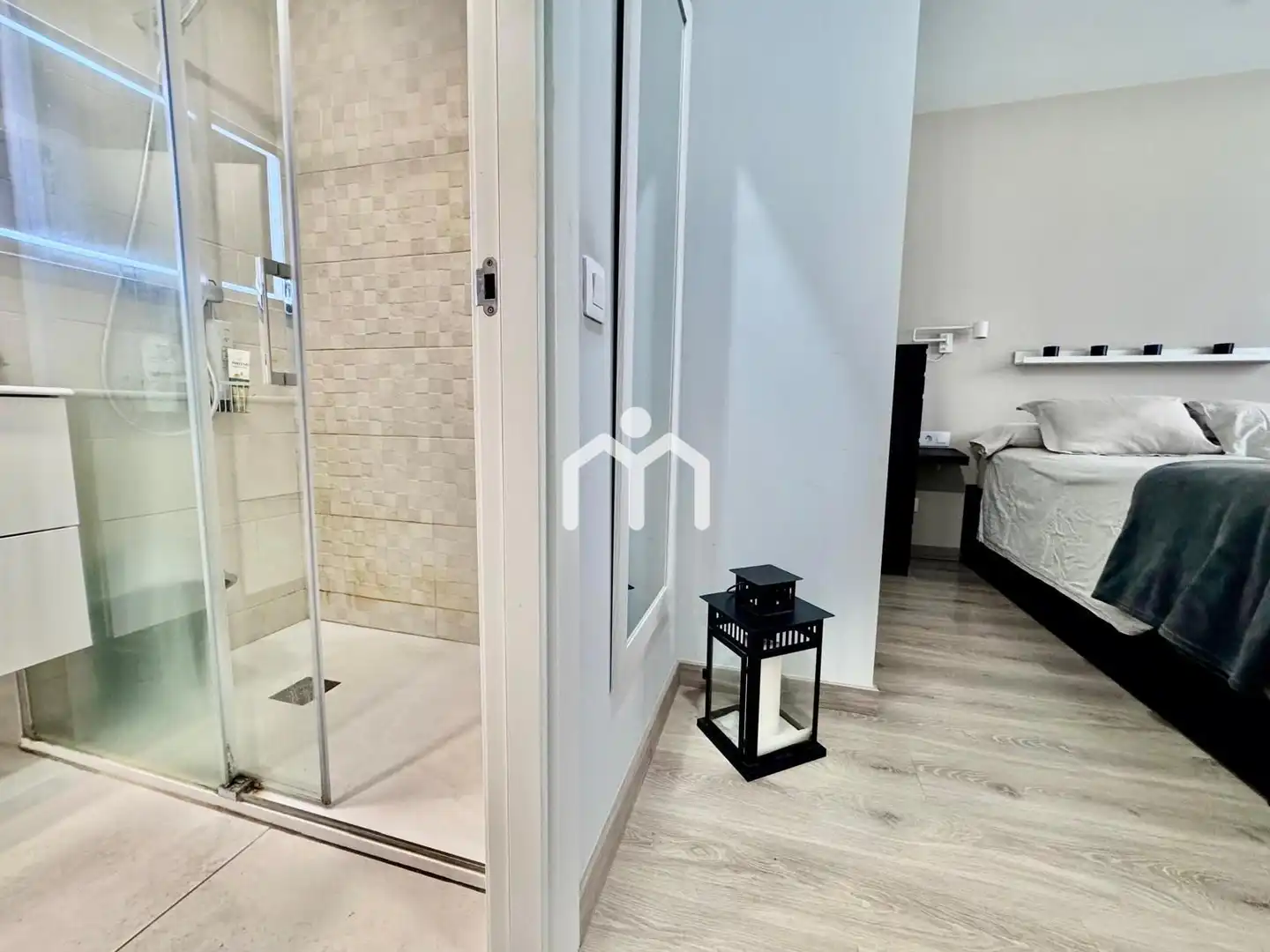 Baño de Piso en venta en Badalona con Aire acondicionado, Calefacción y Terraza
