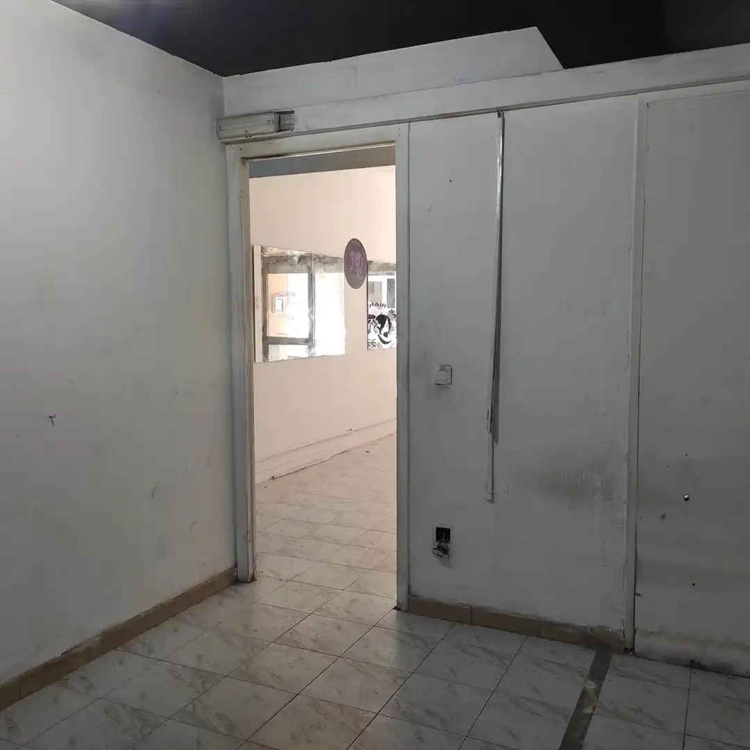 Local comercial en venda a Carrer de Martí i Julià, imagen 16