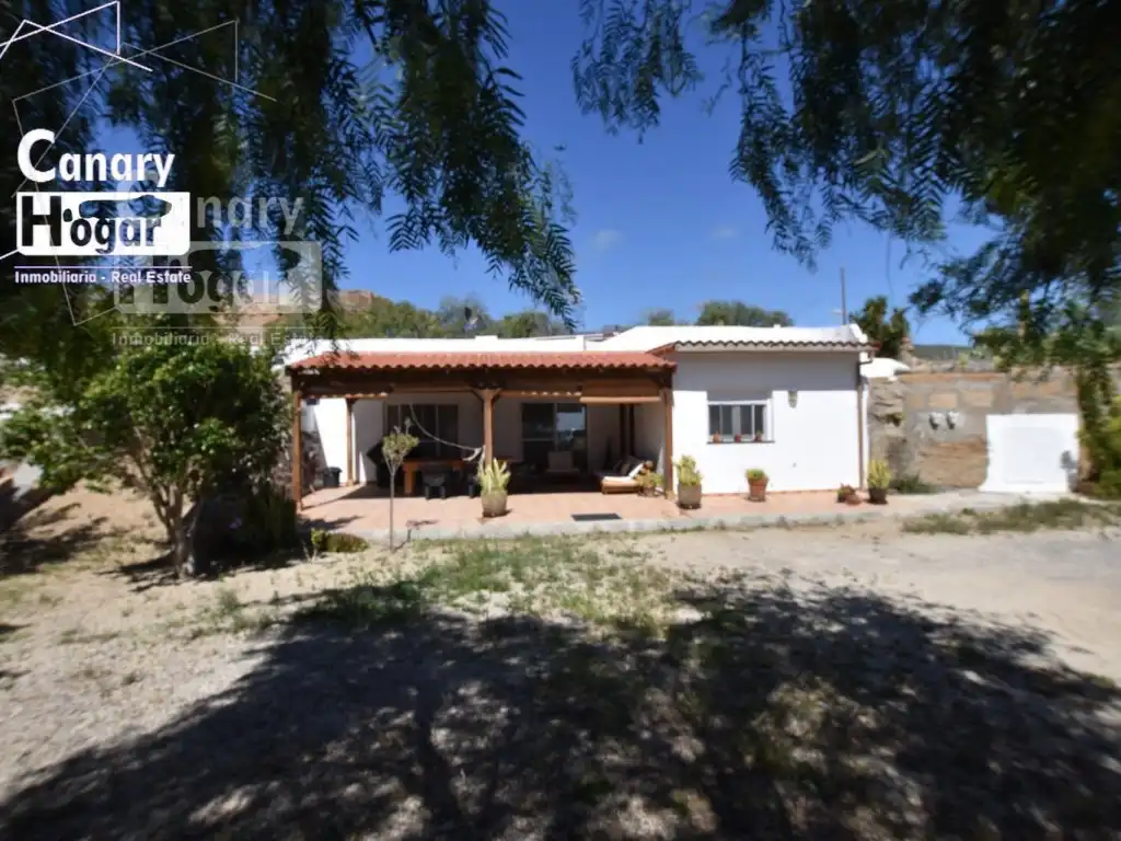 Exterior view of Houses for sale in Granadilla de Abona  with Air Conditioner