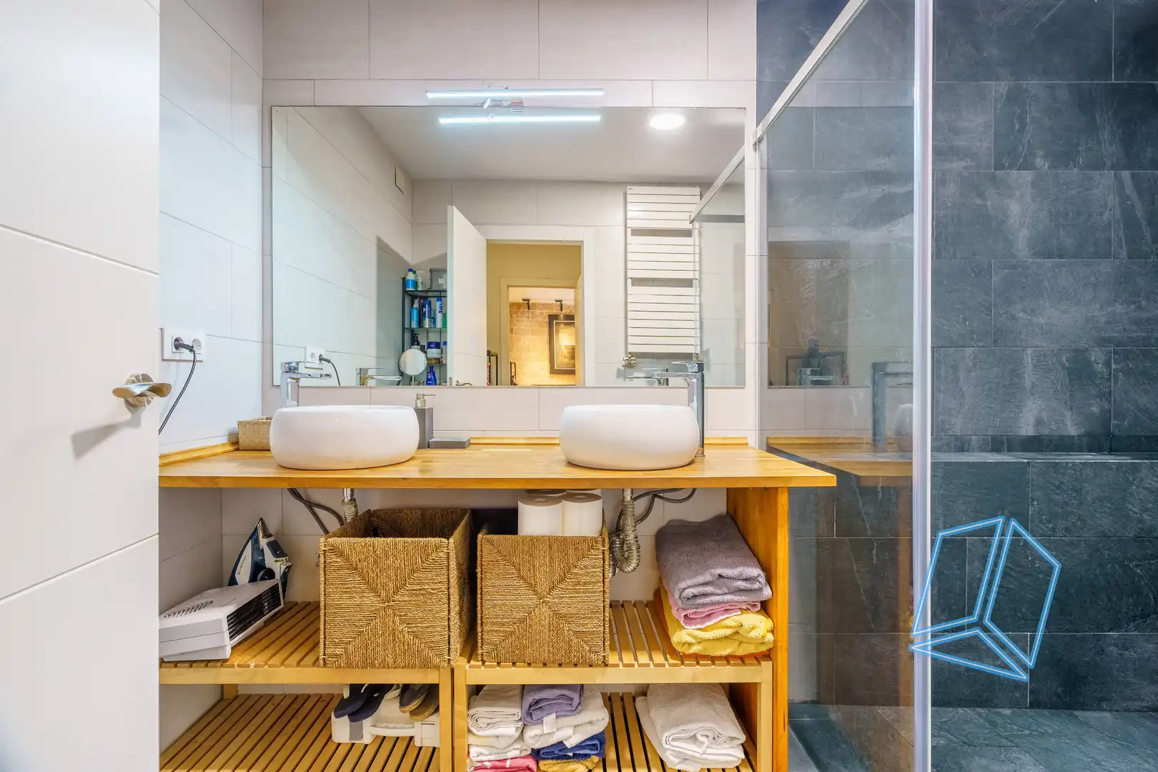 Flat for sale in El Baix Guinardó