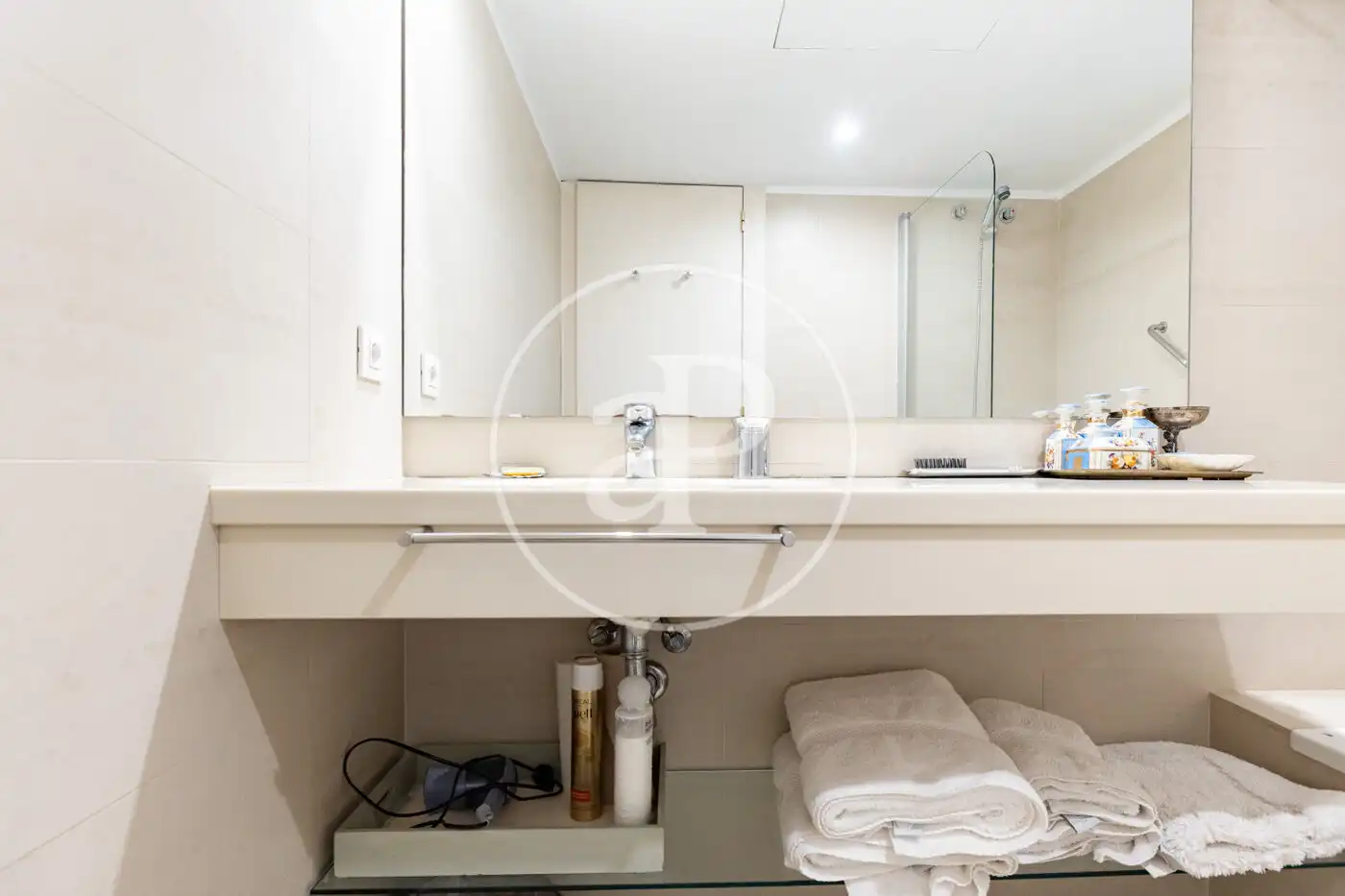 Baño de Piso en venta en Barcelona con Aire acondicionado y Calefacción