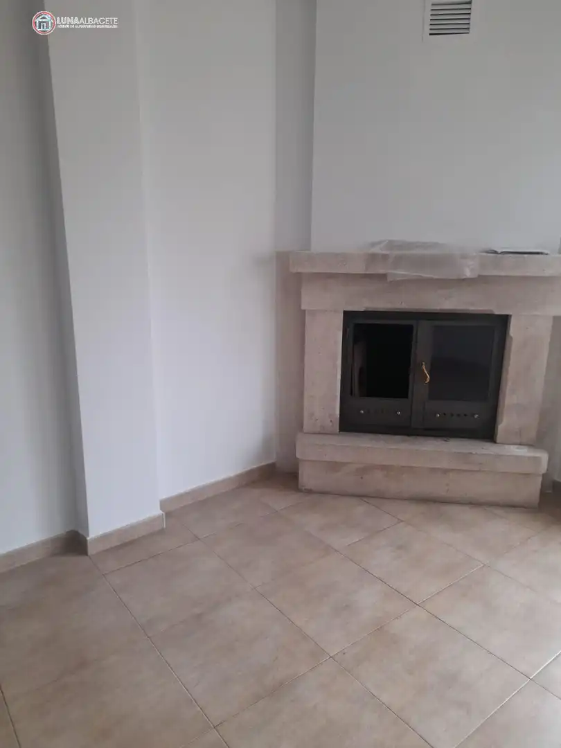 Adosado en venta en La Gineta, imagen 3
