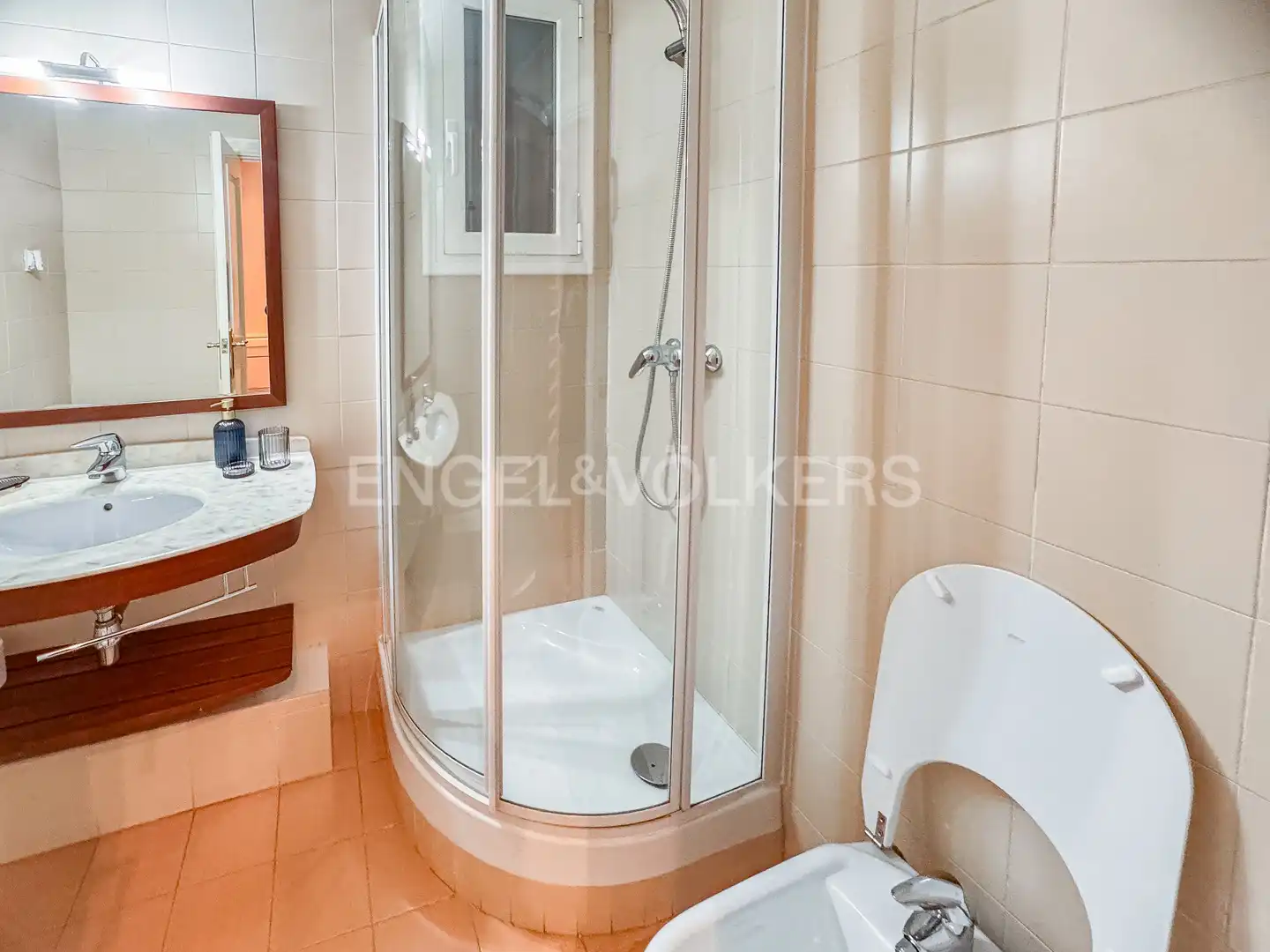 Flat with terrace to rent in Eixample, imagen 23