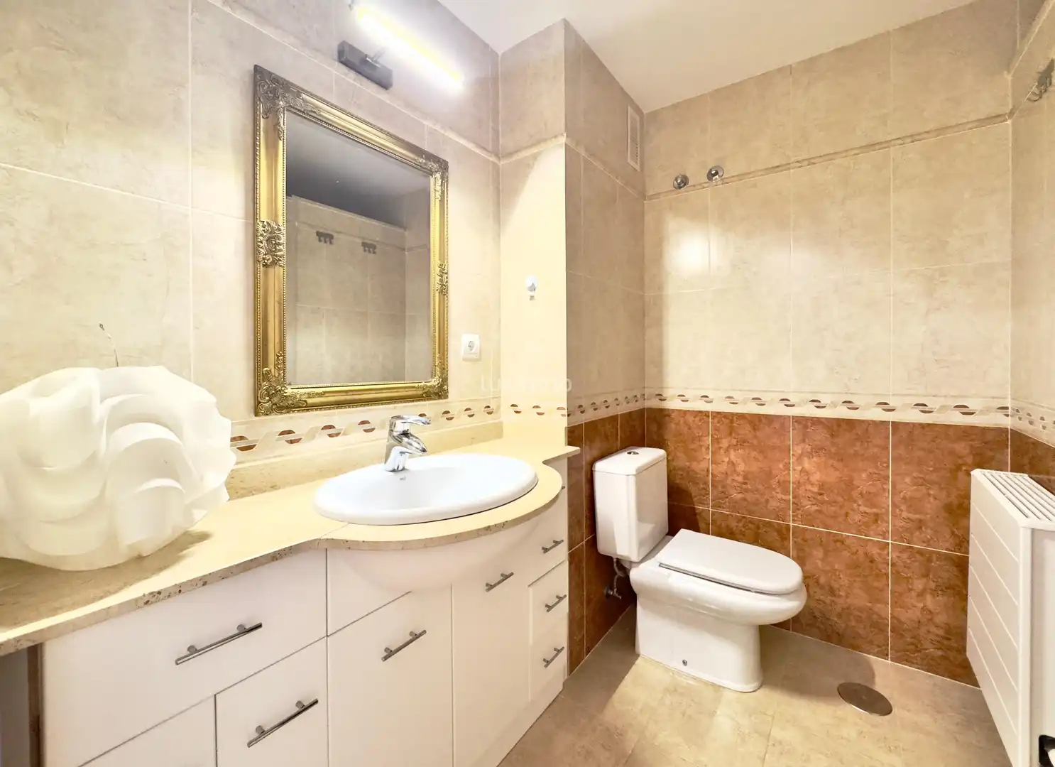 Bathroom of Detached homes for rent in Altea la Vella