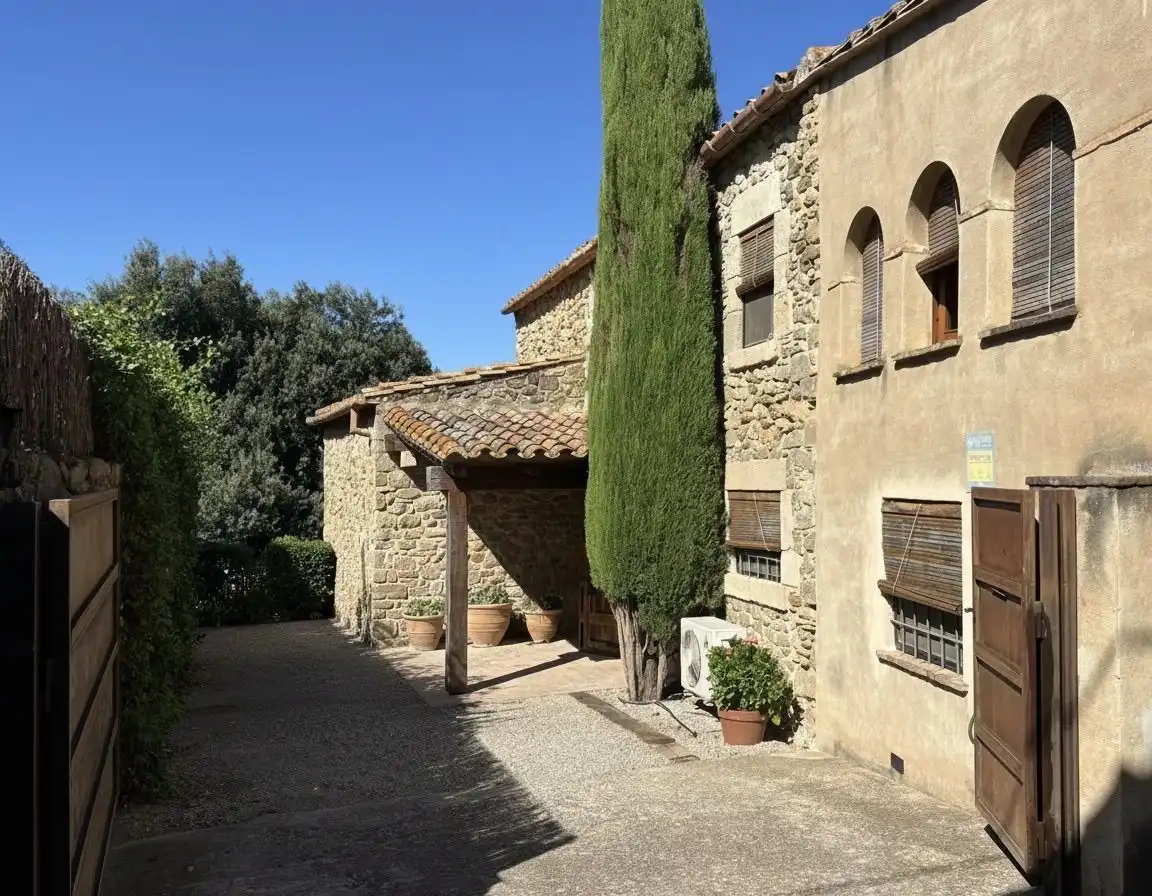 Landhaus mit Garten zum Verkauf in Castell d’Empordà, imagen 4