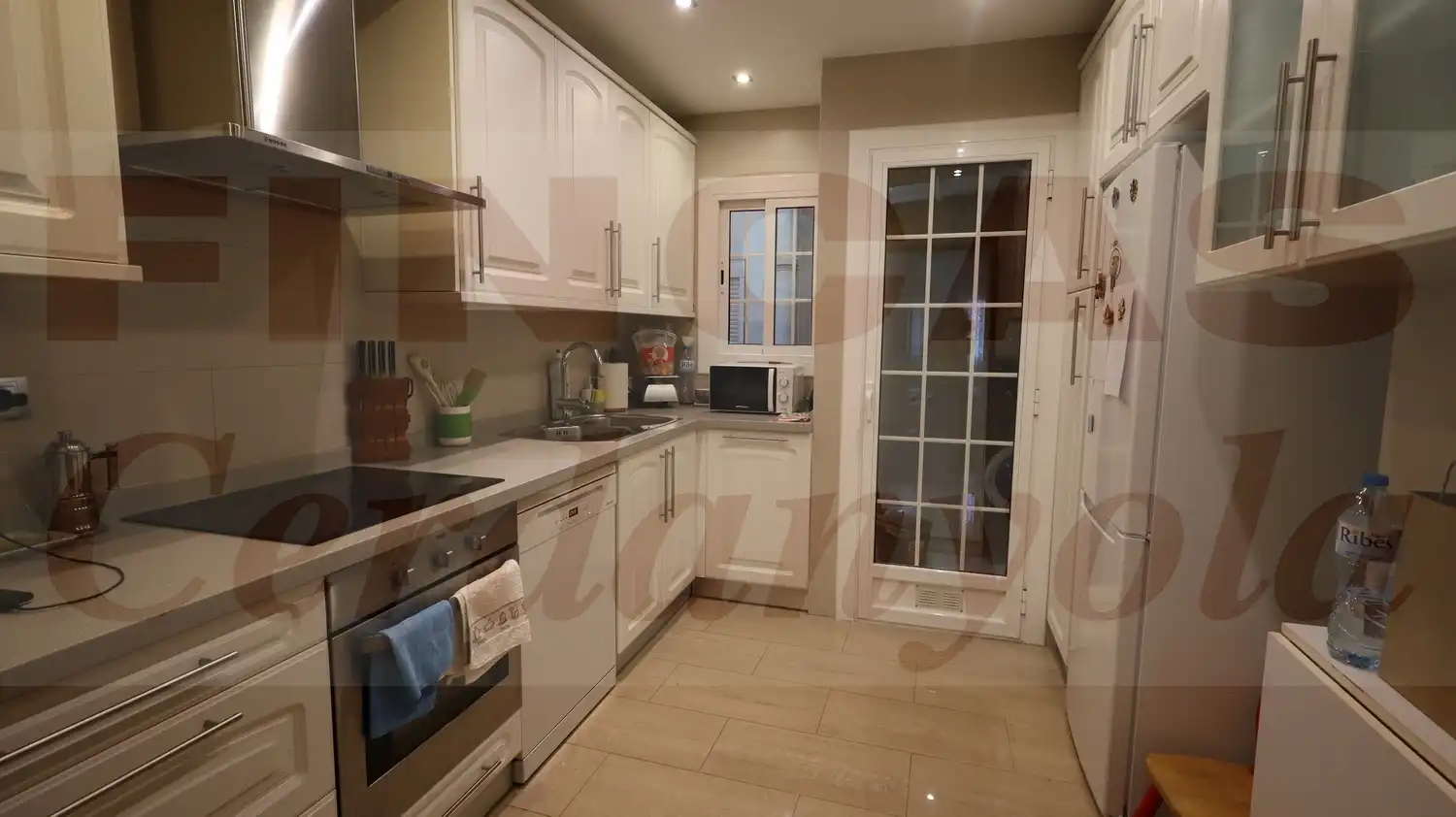 Cocina de Piso en venta en Cerdanyola del Vallès con Calefacción, Parquet y Balcón