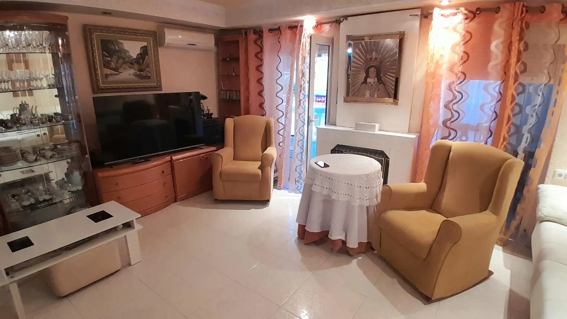 Living room of Houses for sale in Yecla  with Air Conditioner, Heating and Terrace