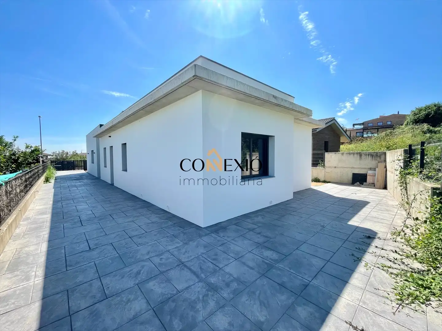 Außenansicht von Haus oder Chalet zum Verkauf in Banyoles mit Heizung, Privatgarten und Internet