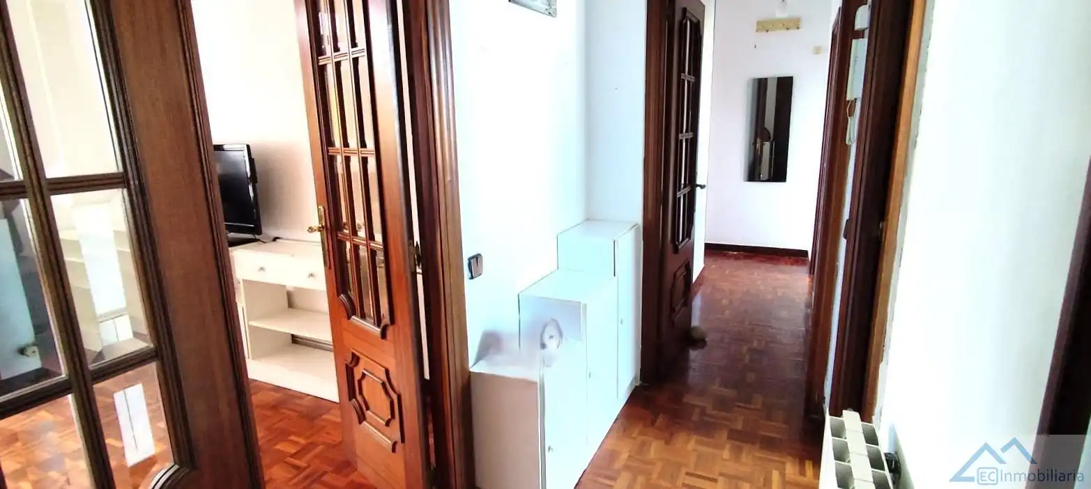 Piso en venta en Santander con Calefacción, Parquet y Trastero