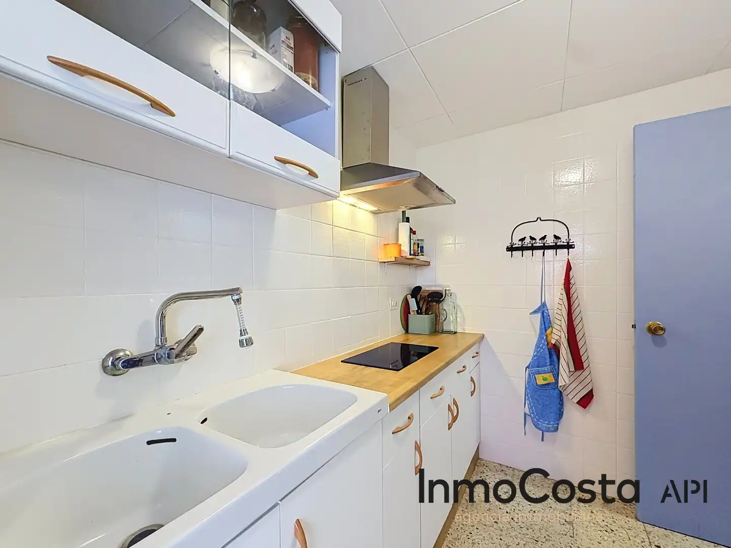 Kitchen of Apartments for sale in L'Estartit  with Terrace, Furnished and Washing machine