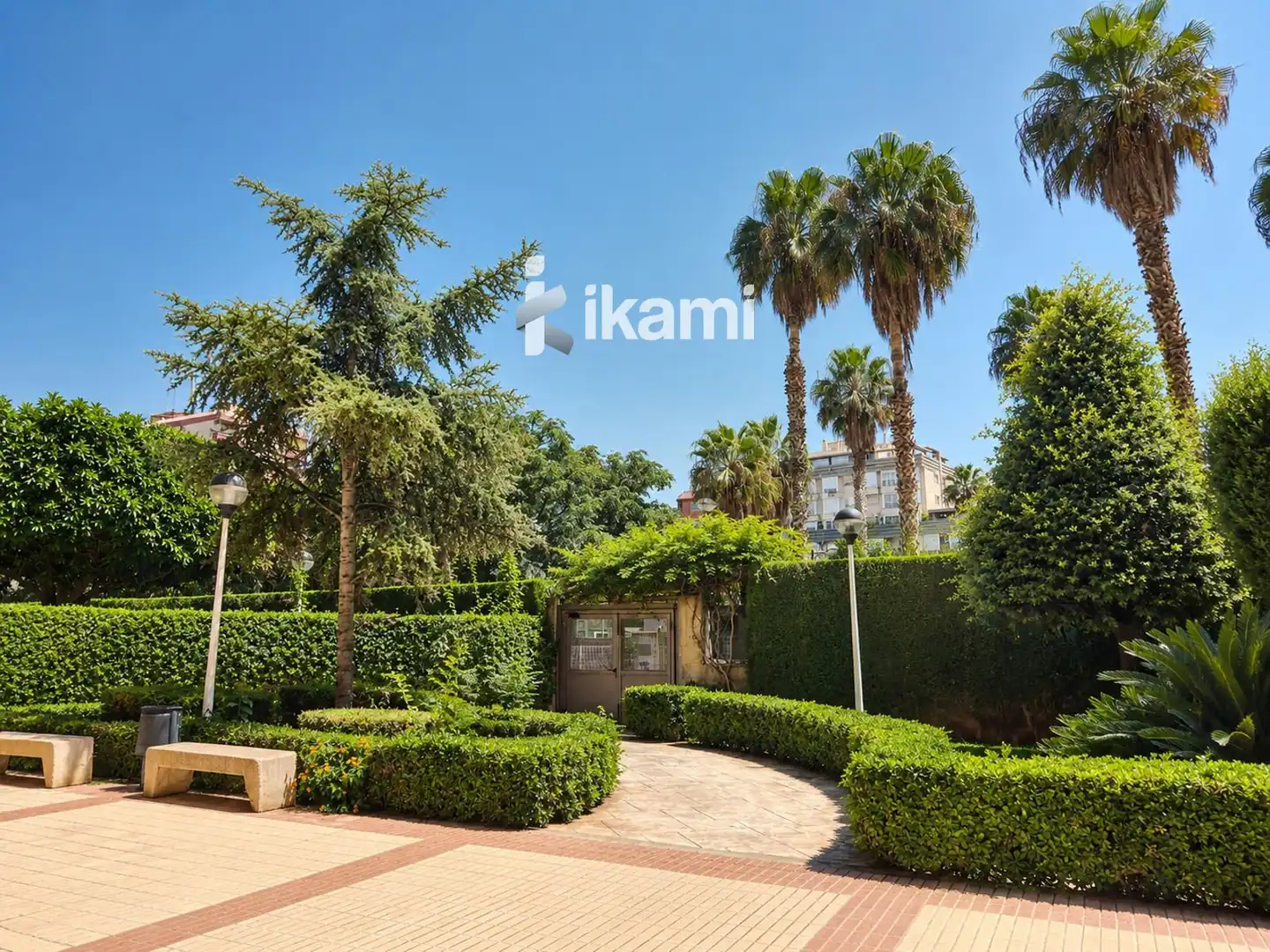 Jardín de Piso en venta en Valencia con Aire acondicionado, Terraza y Piscina