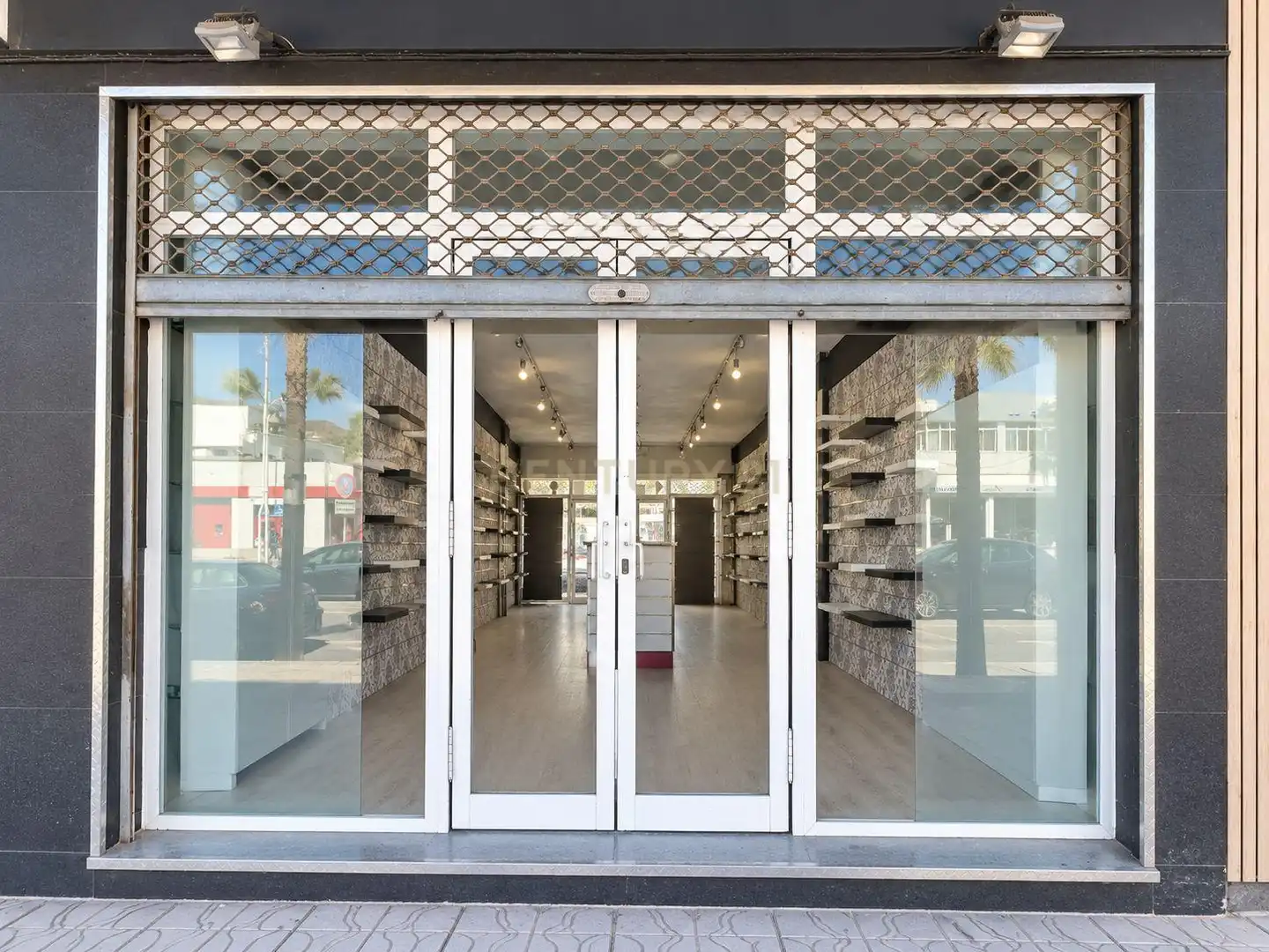 Local commercial à vendre à Puerto Marina, imagen 7