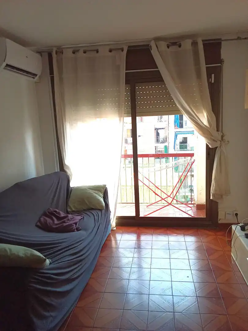 Bedroom of Flat for sale in Badalona