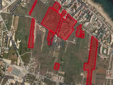 Terreno residenziale in vendita a Montañar - El Arenal