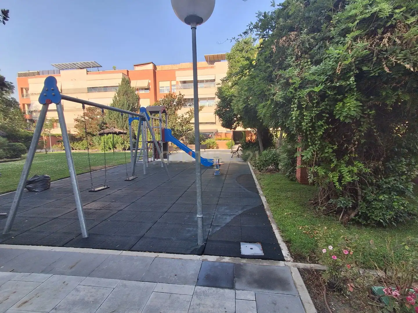 Terrassa de Dúplex de lloguer en Pozuelo de Alarcón amb Aire condicionat, Forn i Rentadora