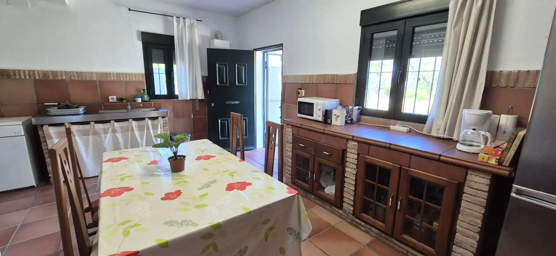 Küche von Haus oder Chalet zum Verkauf in Badajoz mit Privatgarten, Terrasse und Abstellraum