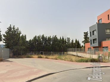 Industrial land for sale in Calle Telegrafista Mathé 12