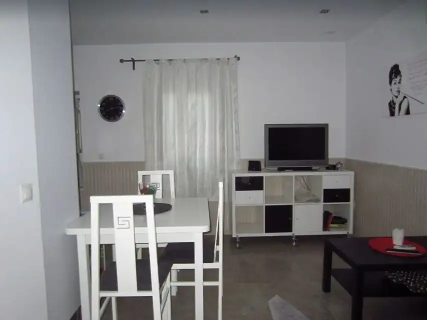 Apartment with lift to rent in C. Merced 21