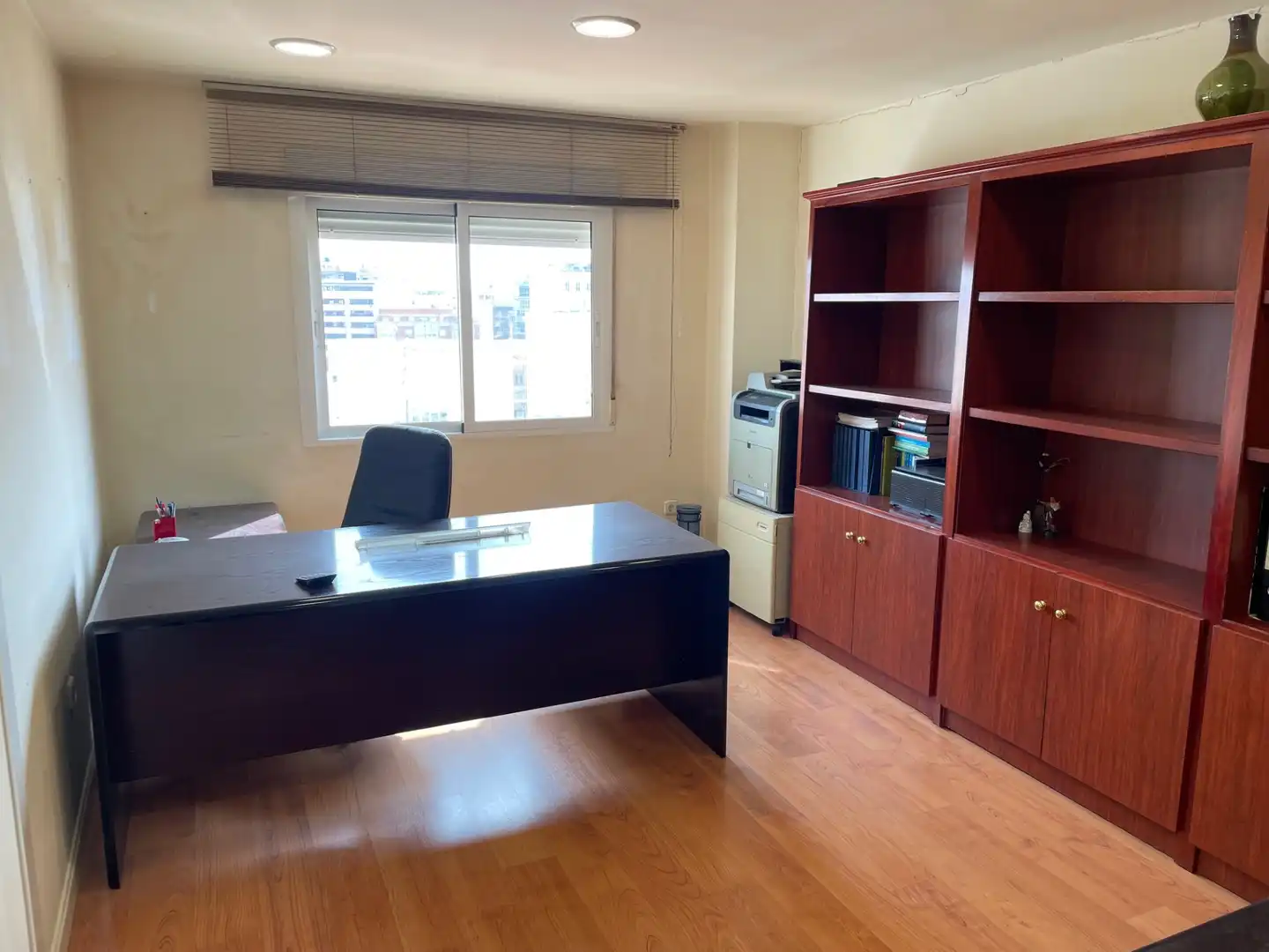 Oficina con ascensor en venta en Paseo de Almería, imagen 3