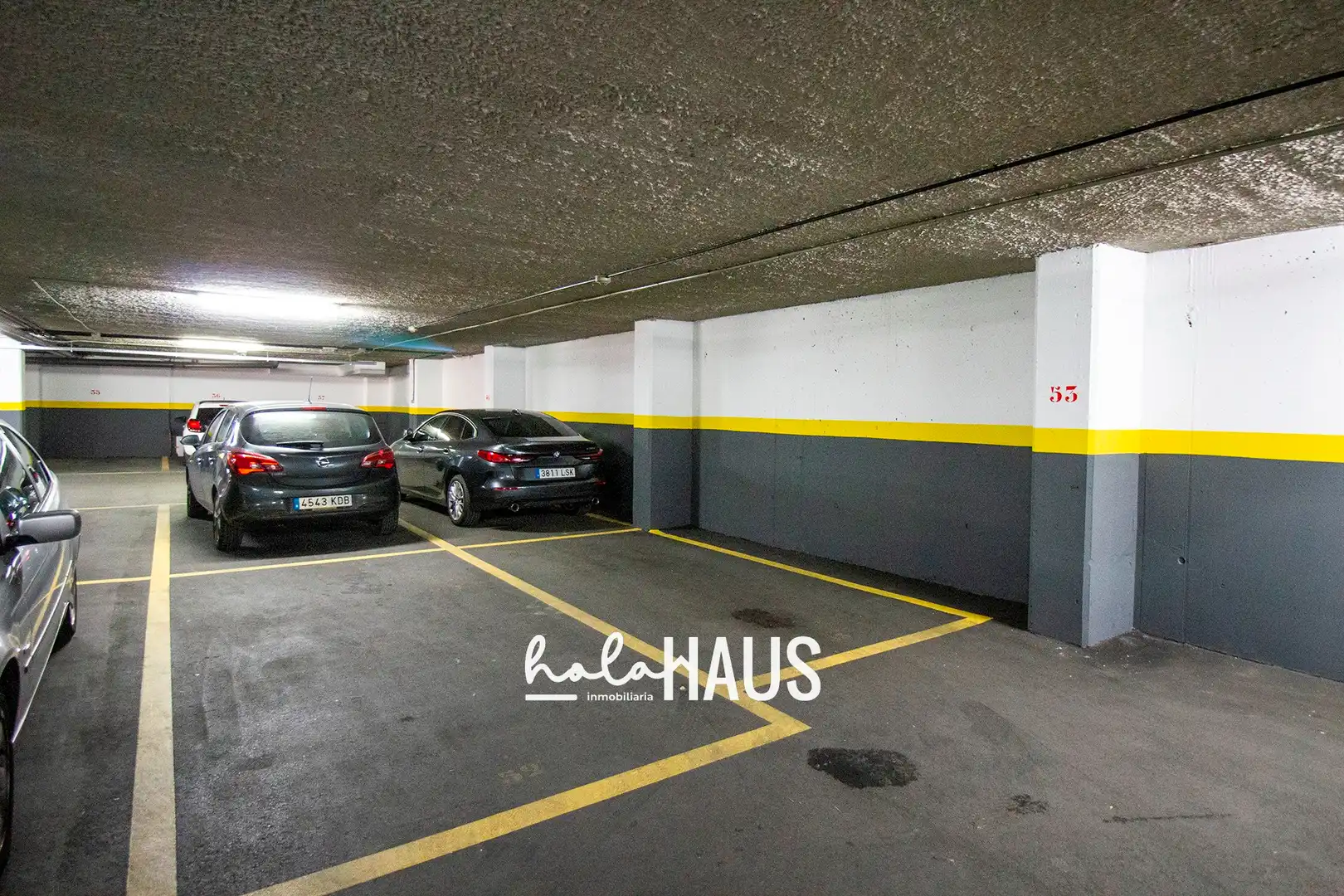 Parking of Flat for sale in Madrid  with Air Conditioner, Heating and Storage room
