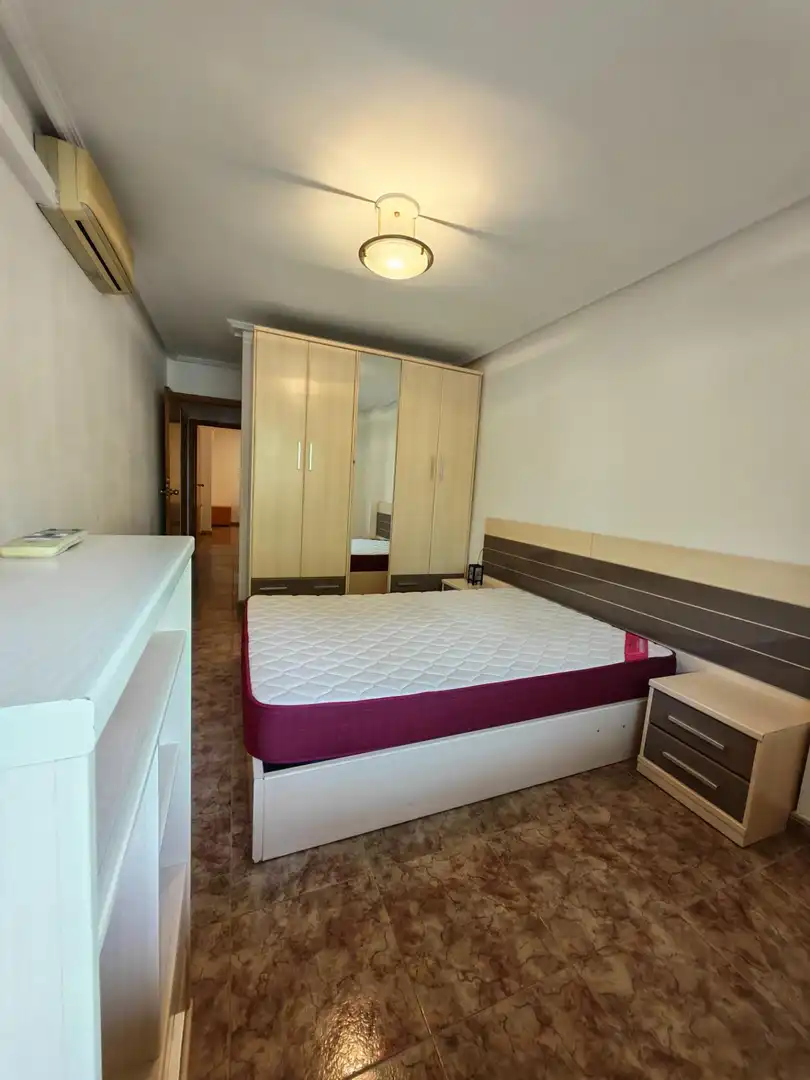 Habitación de Piso en venta en Sabadell con Aire acondicionado y Balcón