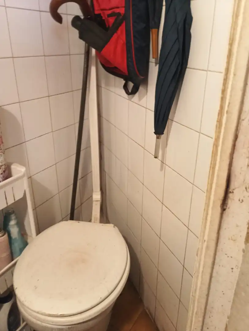 Baño de Local en traspaso en Badalona con Amueblado