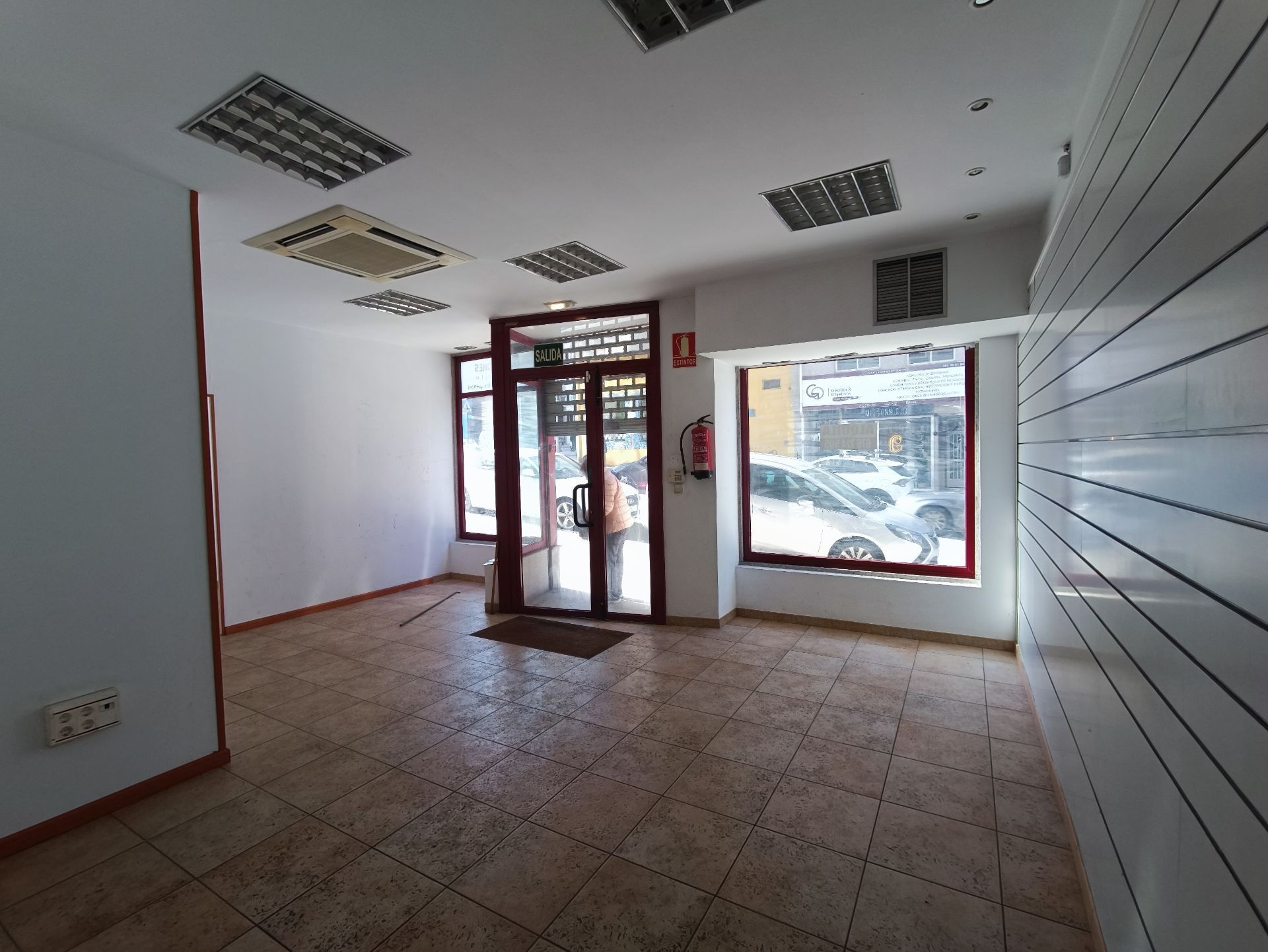 Premises for sale in Someso - Matogrande