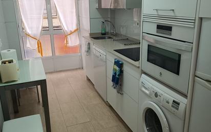 Kitchen of Flat to rent in Gijón 