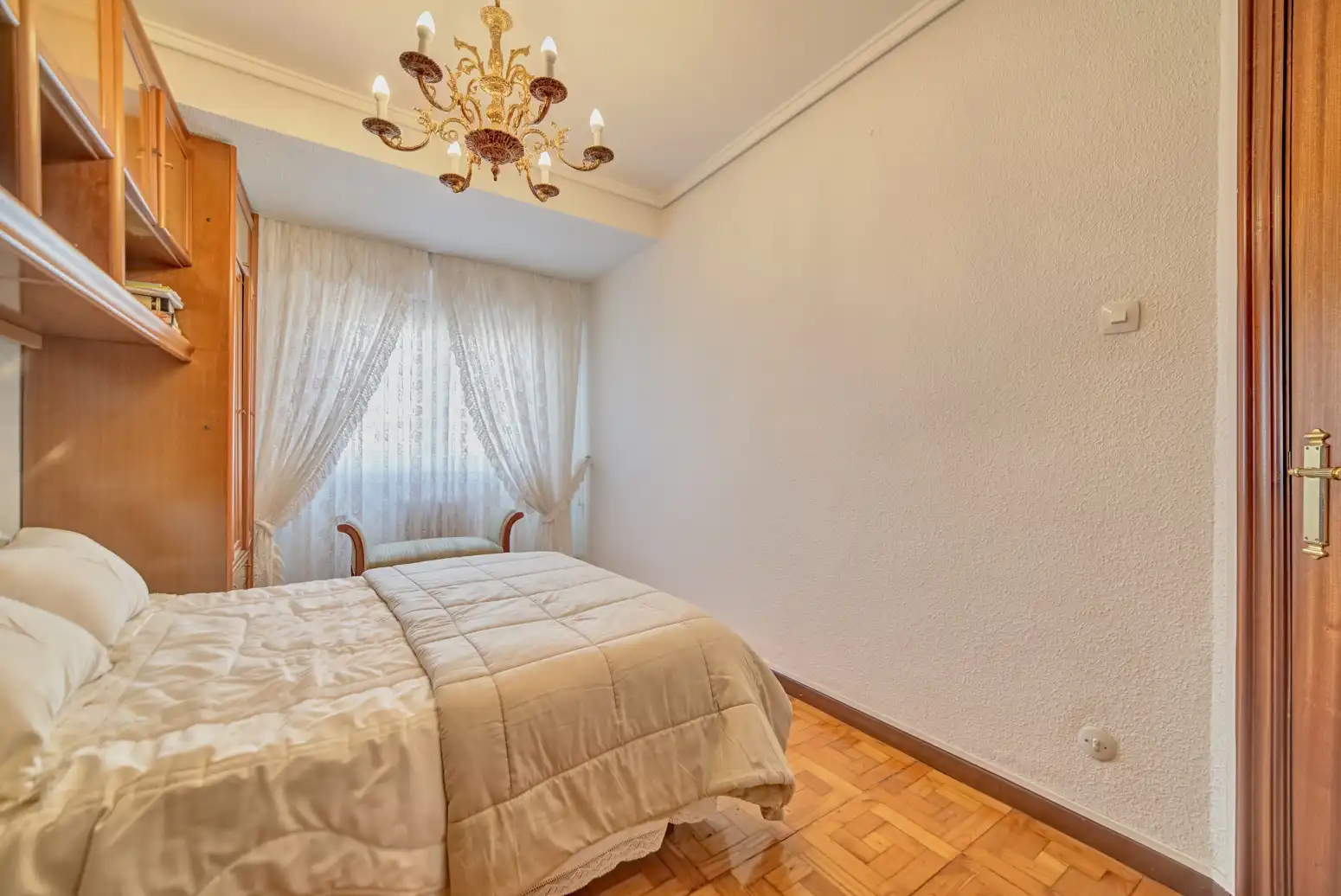 Habitación de Ático en venta en Burlada / Burlata con Calefacción, Parquet y Terraza