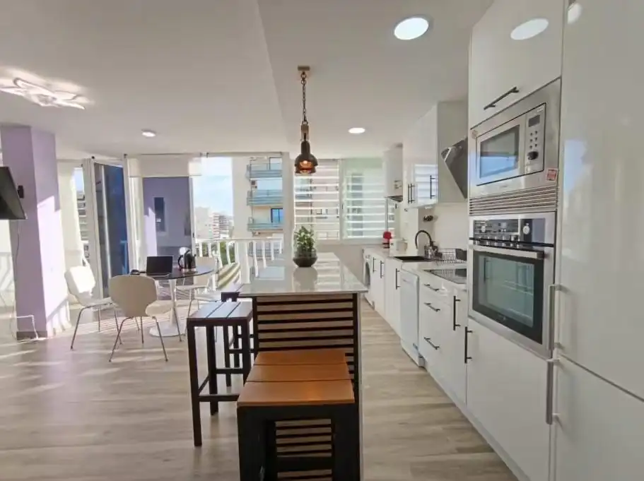 Cocina de Apartamento en venta en Benicasim / Benicàssim con Aire acondicionado, Calefacción y Jardín privado
