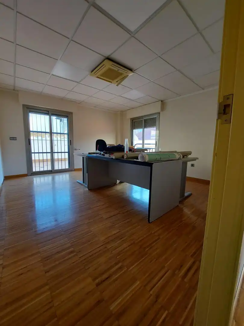 Office for sale in Murcia  with Air Conditioner, Heating and Terrace