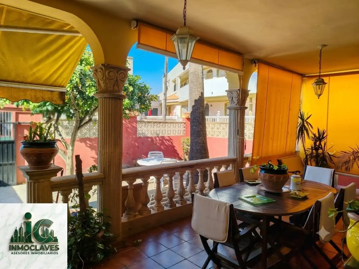 Terrace of Detached homes for sale in Algeciras  with Private garden and Terrace