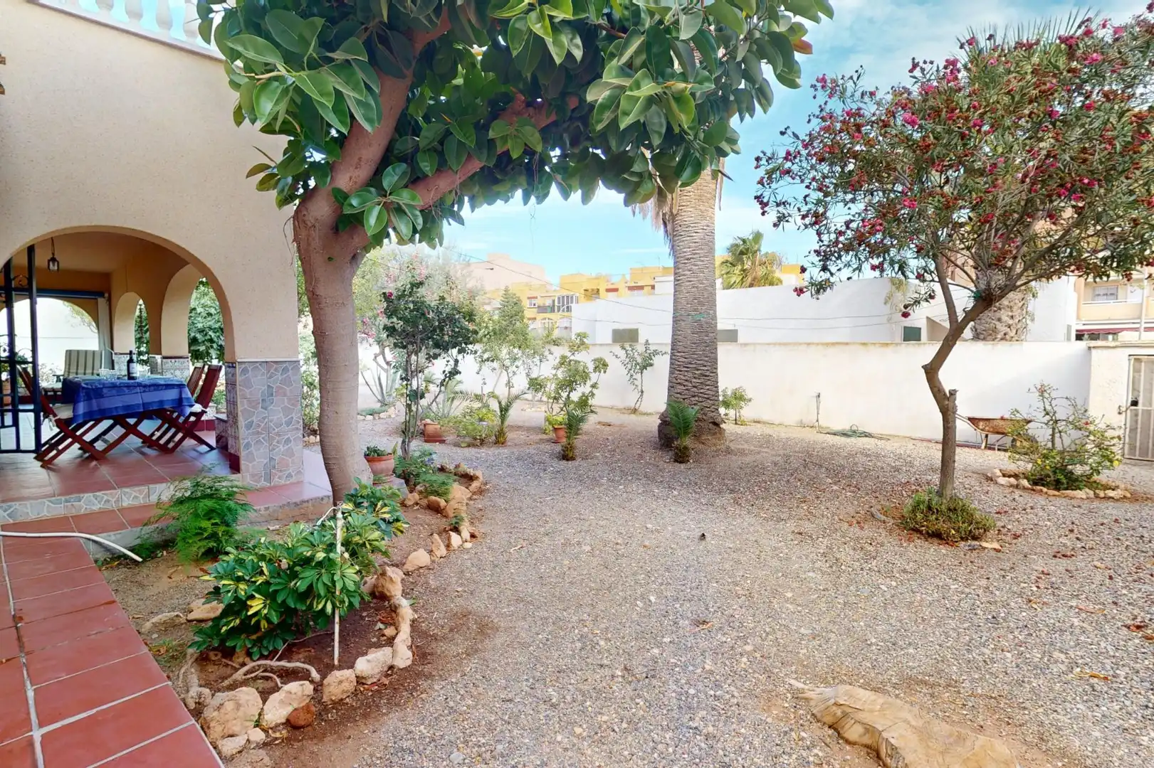 Garden of Houses for sale in Roquetas de Mar