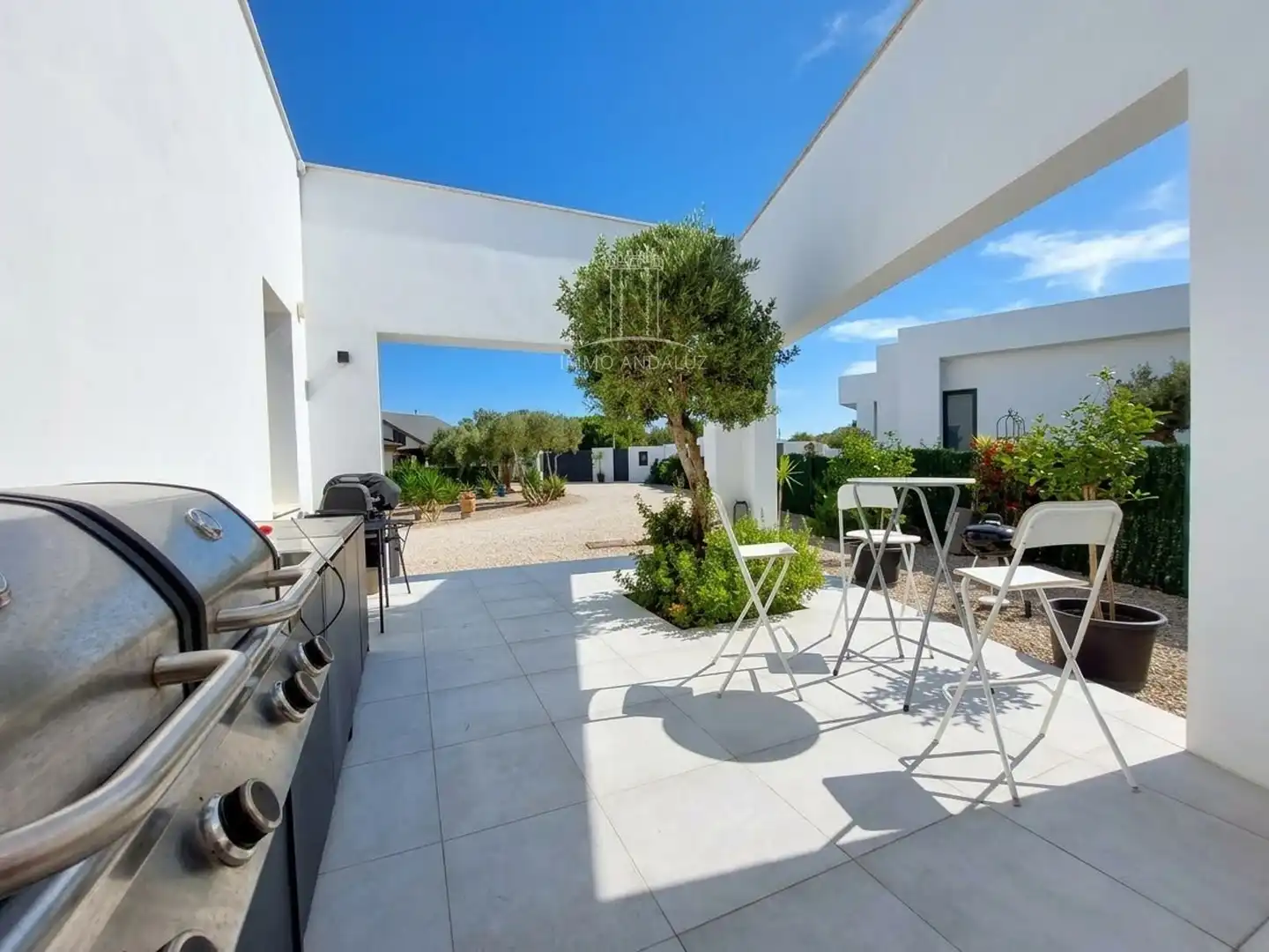 Terrasse von Haus zum Verkauf in Chiclana de la Frontera mit Klimaanlage, Heizung und Schwimmbad