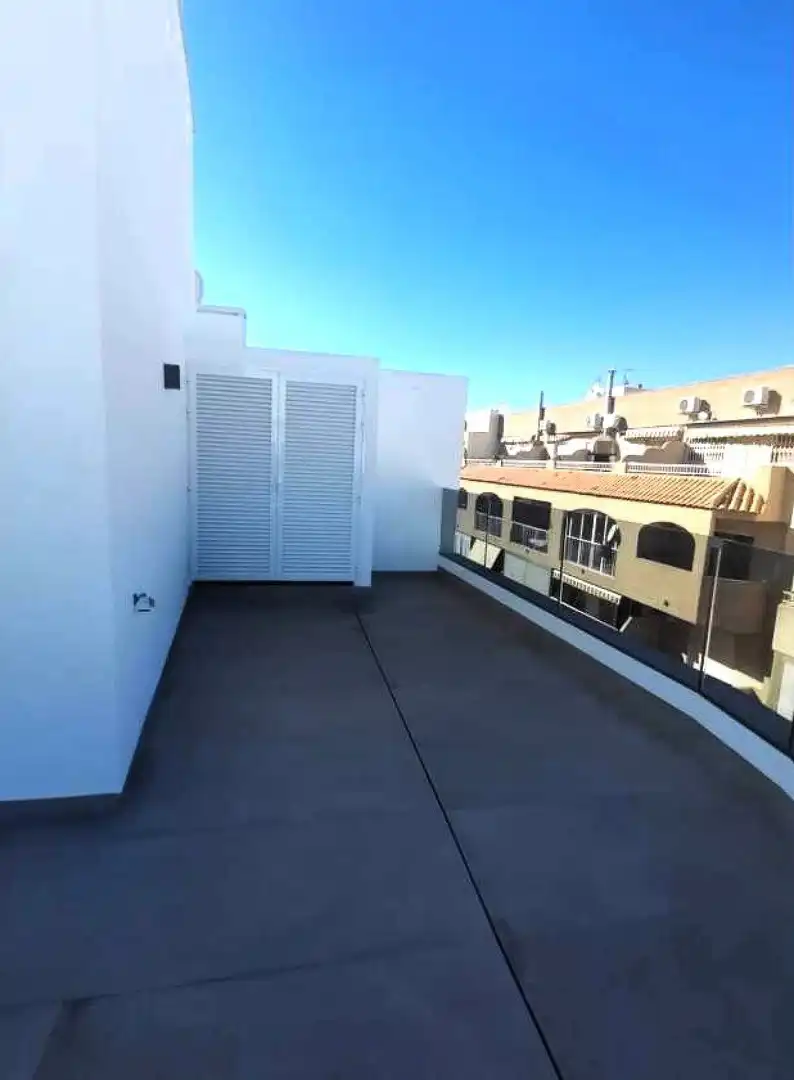 Apartament amb ascensor en venda a Playa de los Locos, imagen 16