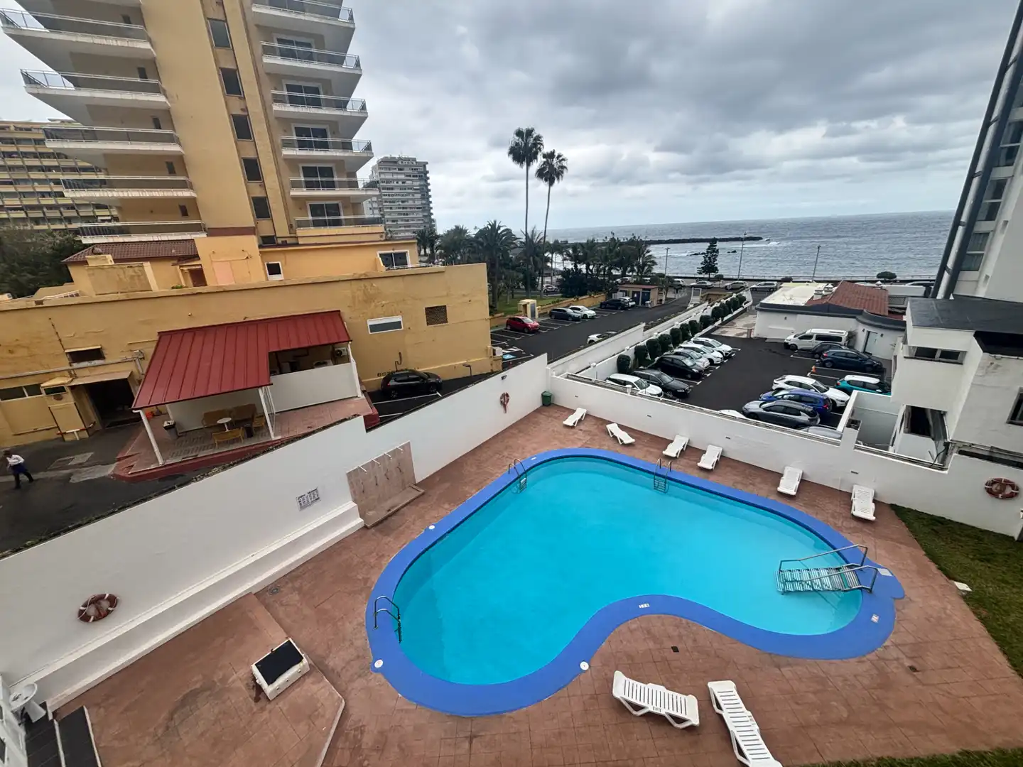 Piscina de Piso de alquiler en Puerto de la Cruz con Terraza y Balcón
