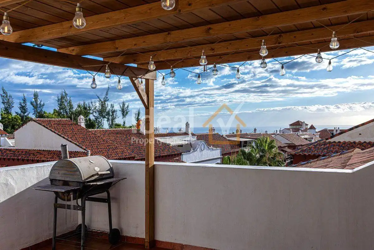 Terraced house with pool for sale in Jardin Botanico, imagen 28