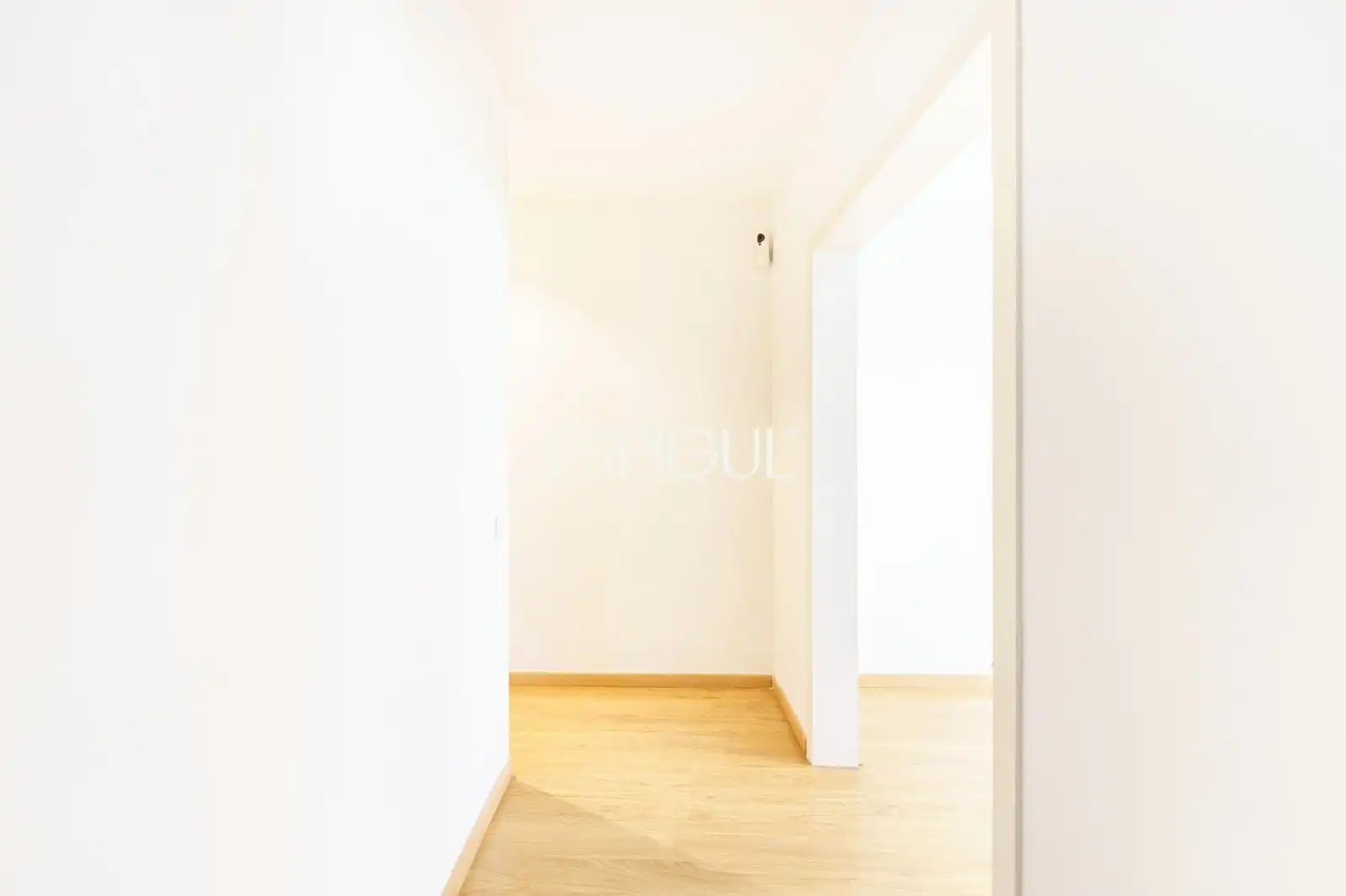 Wohnung zum Verkauf in Barcelona mit Heizung, Parkett und Terrasse