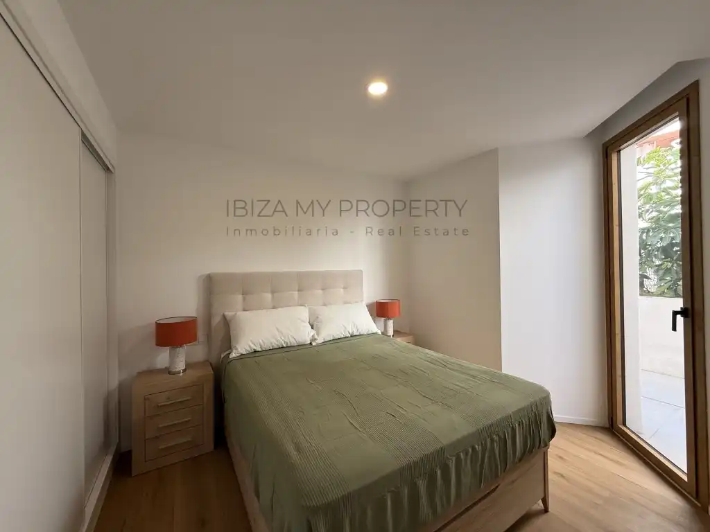 Mini appartamento con piscina in affitto a Calle Carles Roman Ferrer, imagen 6