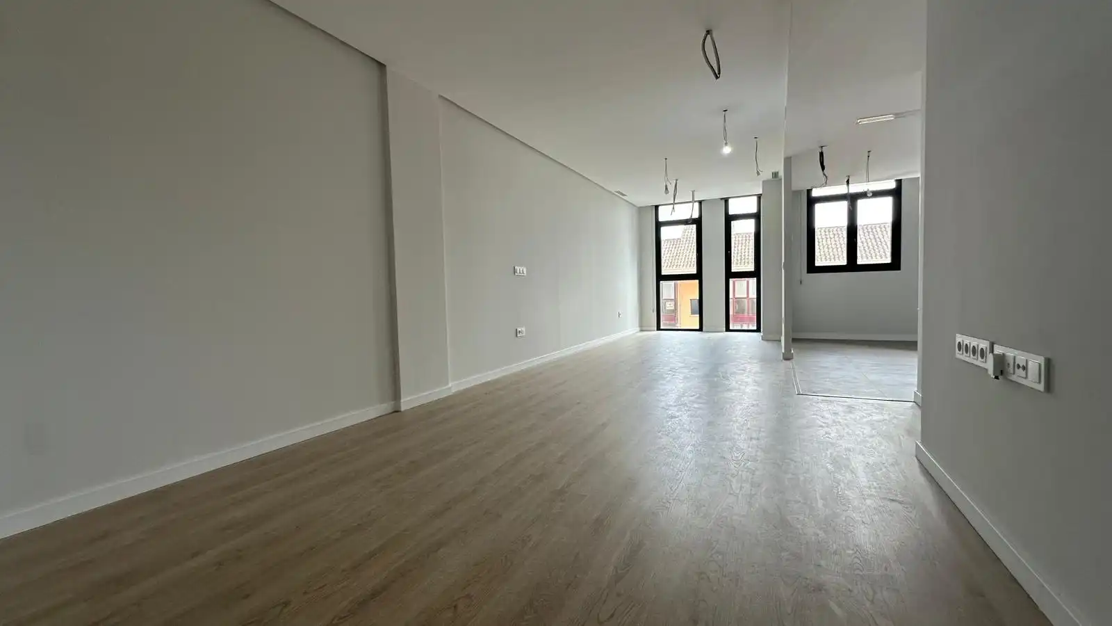 Flat with lift for sale in Plaza Juan XXIII