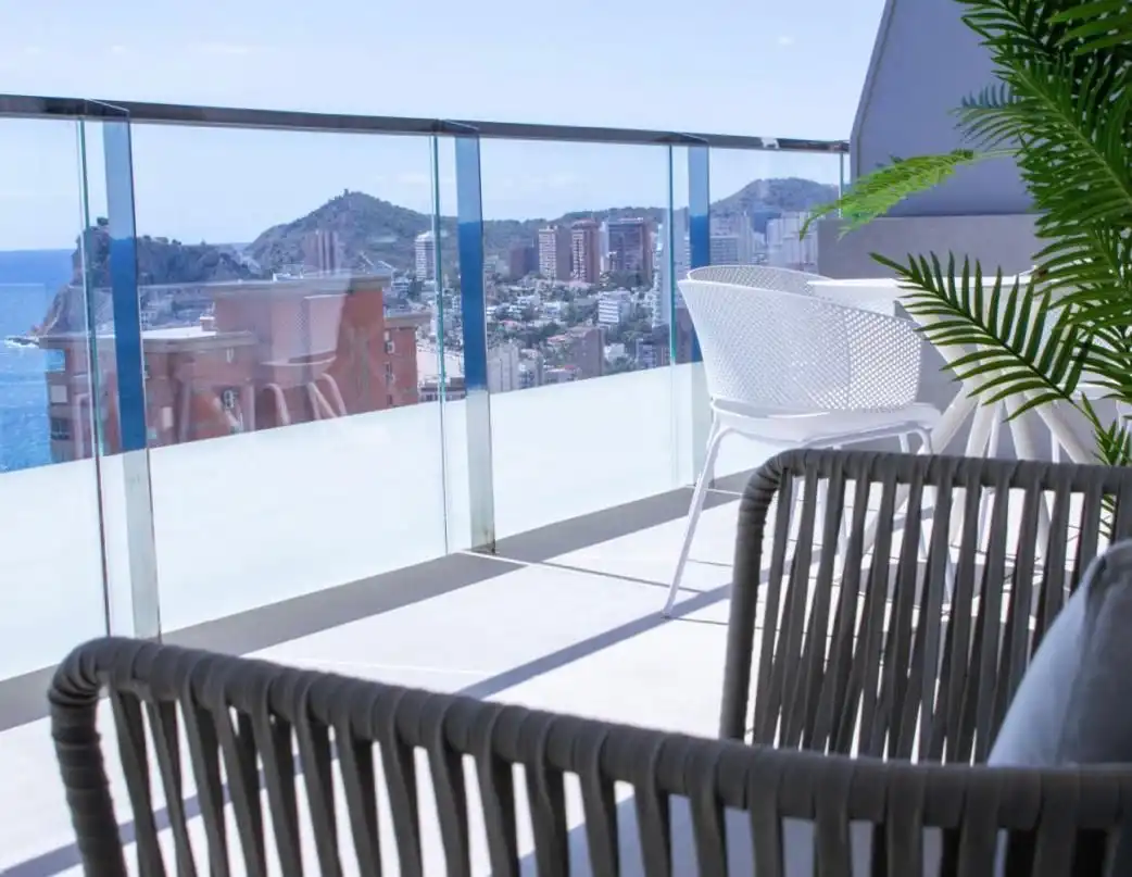 Piso con piscina en venta en Avenida Argentina, imagen 5