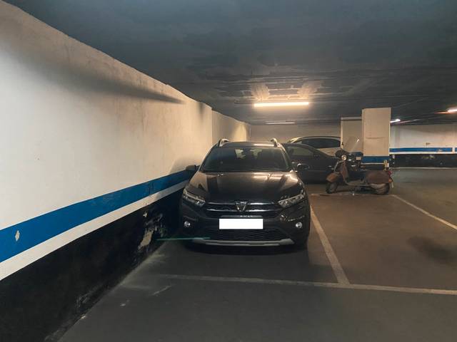 Garaje en Venta en Madrazo en Sant Gervasi- Galvany