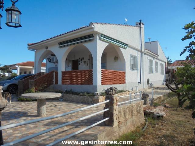 Casa-chalet en Venta en Centro
