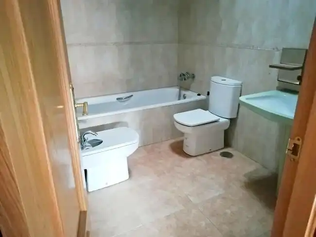 Baño de Casa o chalet en venta en Urda con Jardín privado