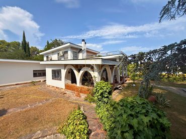 Casa amb piscina en venda a Calle Mare De Deu Del Remei