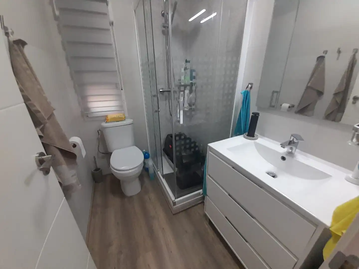 Badezimmer von Einfamilien-Reihenhaus zum Verkauf in Puertollano mit Terrasse