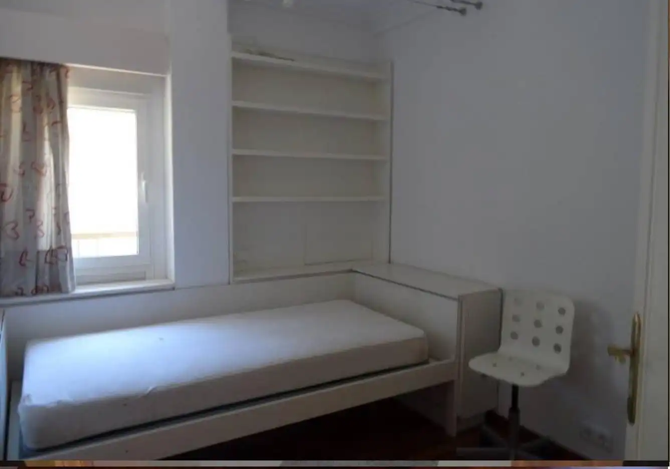 Bedroom of Flat for rent in  Palma de Mallorca  with Air Conditioner, Parquet flooring and Balcony