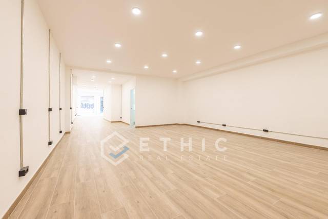 Local comercial en Alquiler en Carrer Ventalló, 5 en El Camp d'en Grassot i Gràcia Nova